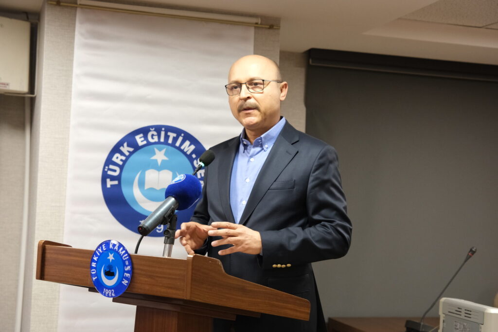 Yüz Binlerce Öğretmen Adayı 9 Aydır 20.000 Atama İçin Mi Bekledi?